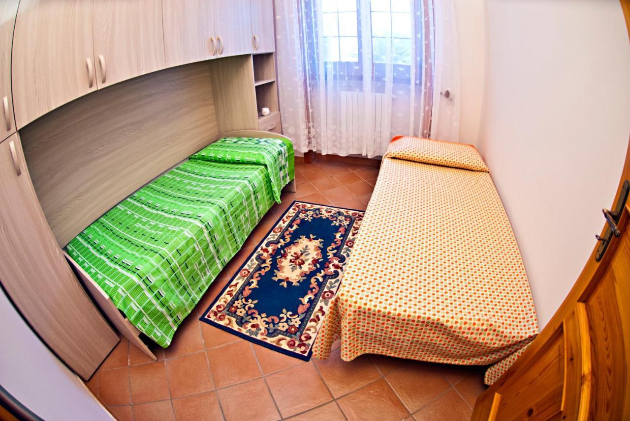 Perrone Apartments Триказе Екстериор снимка